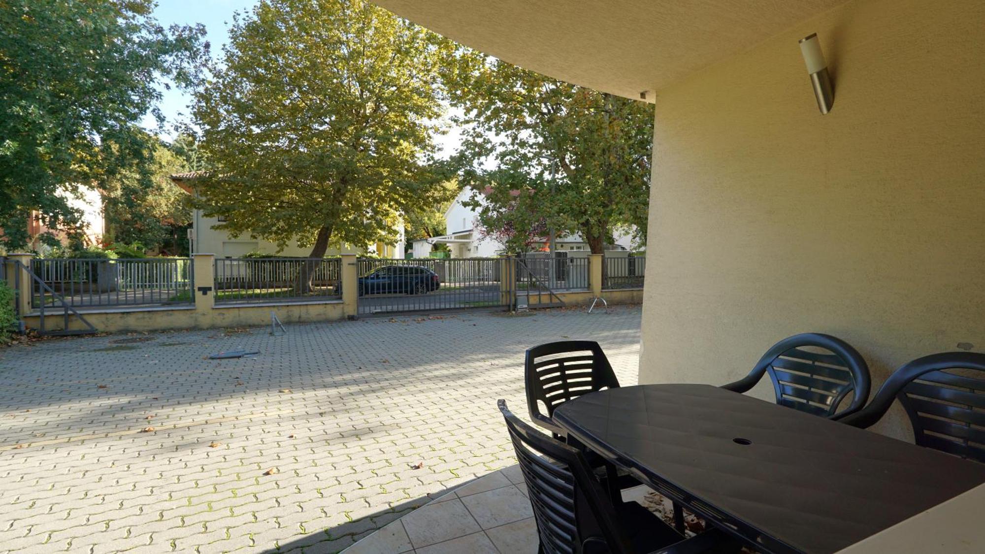 Yellow Sun Apartman Siofok Exterior photo